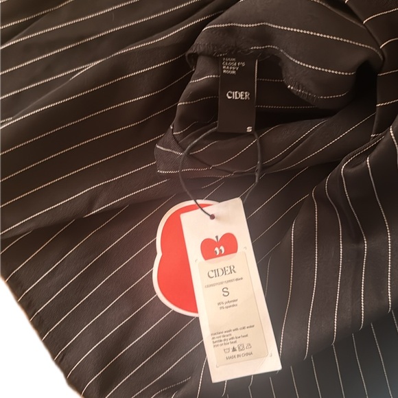 Mid waist pleaded mini skirt from Cider - Picture 5 of 5